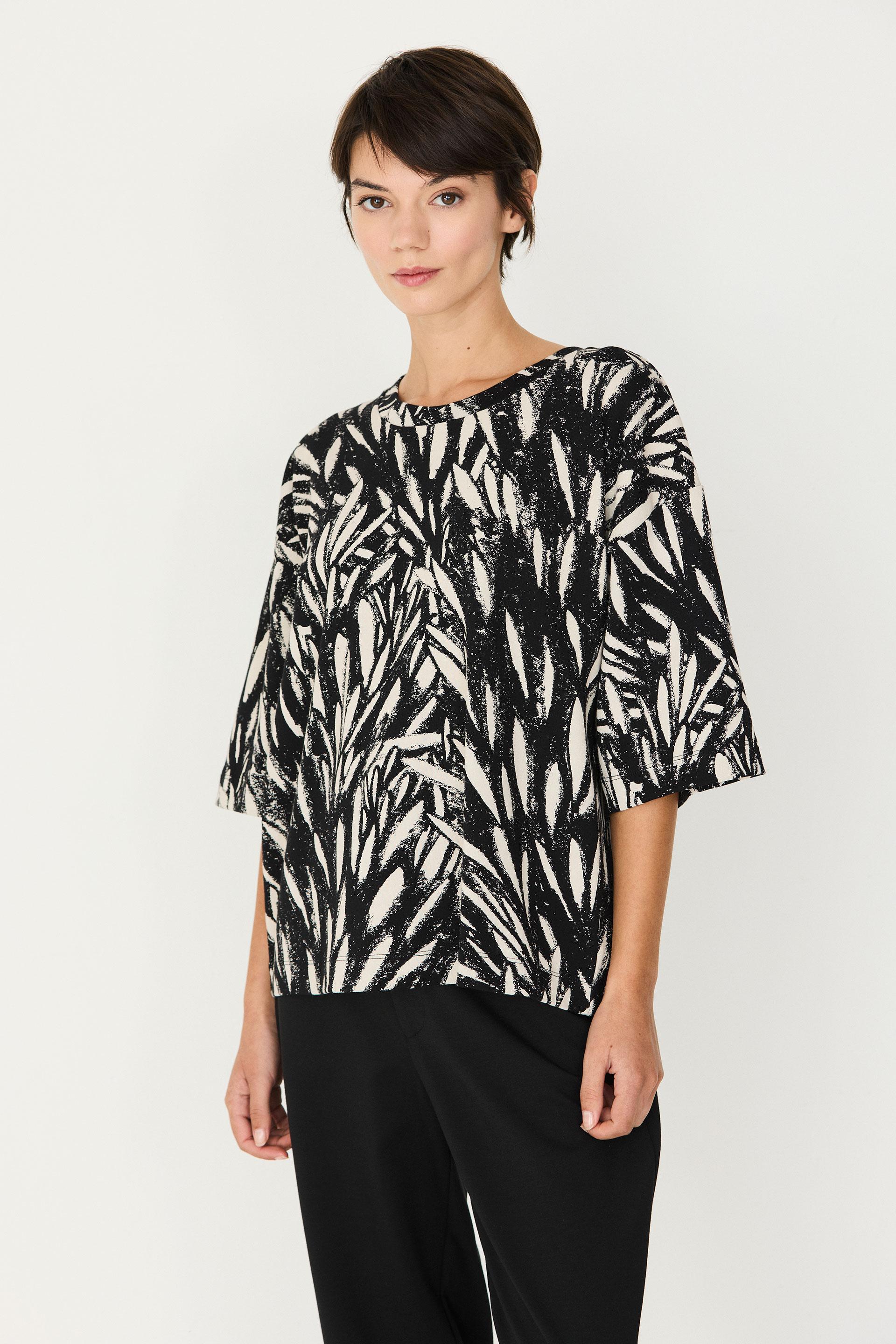 SKFK Lariz Leaves GOTs T-Shirt Damen Shirt schwarz weiß